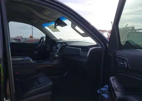 2020 Chevrolet Suburban 4Wd Lt z USA, uszkodzony, nr VIN 1GNSKHKC4LR220466